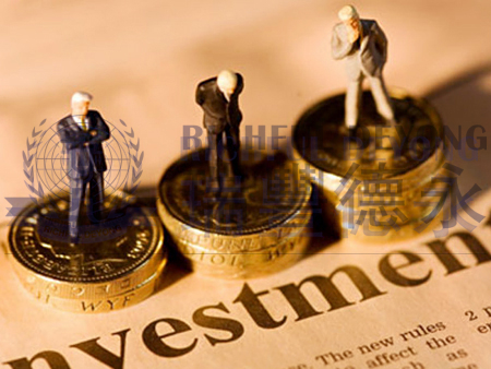 什么是金字塔股权架构？